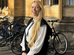 Mulher da Geração Z publica doutorado e diz ‘Você pode me chamar de médico’, os homens não estão felizes Mulher da Geração Z publica doutorado e diz 'Você pode me chamar de médico', os homens não estão felizes