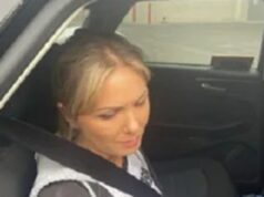 Mulher loira ‘bárbara’ da Moldávia que torturou e jogou a vítima da varanda antes de fugir para os EUA é finalmente presa pelo ICE Victoria Sorocean, uma imigrante ilegal da Moldávia, foi finalmente presa depois de fugir para os EUA após ser condenada por torturar e assassinar uma vítima em 2013