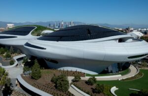 Museu de Arte Narrativa de George Lucas será inaugurado em setembro de 2026 Lucas Museum of Narrative Art no Exposition Park na segunda-feira, 10 de novembro de 2025 em Los Angeles, CA. (Crédito: Eric Thayer/Los Angeles Times via Getty Images)