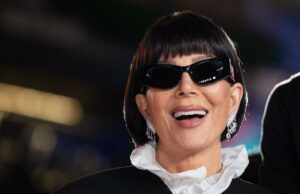 Na festa de aniversário de Kris Jenner em Beverly Hills, a polícia respondeu às reclamações de barulho Na festa de aniversário de Kris Jenner em Beverly Hills, a polícia respondeu às reclamações de barulho
