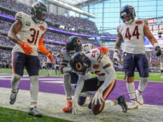 Nahshon Wright faz interceptação emocional em memória de John Beam Nahshon Wright nº 26 do Chicago Bears intercepta um passe para touchdown destinado a Jordan Addison nº 3 do Minnesota Vikings durante o segundo quarto no US Bank Stadium em 16 de novembro de 2025 em Minneapolis, Minnesota. (Foto de David Berding/Getty Images)