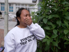 Nanny transmitiu fuga dramática de incêndio em apartamento em Hong Kong para alertar outras pessoas Nanny transmitiu fuga dramática de incêndio em apartamento em Hong Kong para alertar outras pessoas