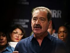Não há necessidade de competição: a mudança do deputado democrata Chuy Garcia proporcionaria a nomeação de seu próprio chefe de gabinete Não há necessidade de competição: a mudança do deputado democrata Chuy Garcia proporcionaria a nomeação de seu próprio chefe de gabinete