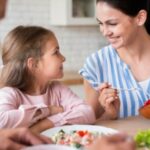 Não ignore, a ingestão de proteínas durante o período de crescimento e desenvolvimento da criança ajuda a fortalecer o sistema imunológico