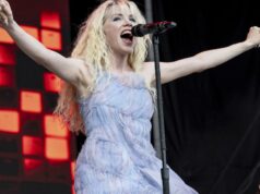 Não, talvez, apenas ‘oi, querido’. Carly Rae Jepsen anuncia que está grávida do primeiro filho Não, talvez, apenas 'oi, querido'. Carly Rae Jepsen anuncia que está grávida do primeiro filho