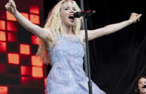 Não, talvez, apenas ‘oi, querido’. Carly Rae Jepsen anuncia que está grávida do primeiro filho Não, talvez, apenas 'oi, querido'. Carly Rae Jepsen anuncia que está grávida do primeiro filho