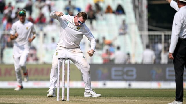 Nas sombras de 2015, um final diferente para Harmer
