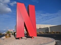 Netflix negocia para licenciar podcasts de vídeo da iHeartMedia, diz relatório General Exterior Views Of Netflix ABQ Studios