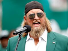 New York Jets homenageia Nick Mangold com decorações de estádio e homenagens antes do jogo GettyImages-1427314382 Nick Mangold 2022