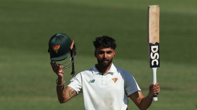 Nikhil Chaudhary se torna o primeiro indiano a marcar uma Nikhil Chaudhary se torna o primeiro indiano a marcar uma tonelada no Sheffield Shield neste século