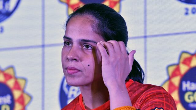 Nossos jogadores atuais precisam se desenvolver um pouco mais fisicamente: Saina Nehwal
