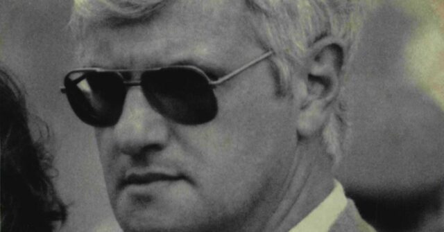 Bevan Spencer von Einem considerado culpado pelo assassinato de Richard Kelvin, de 15 anos. 