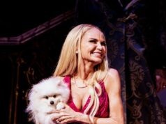 Novo show luxuoso da Broadway fecha prematuramente… depois que sua estrela da lista A saudou Charlie Kirk após seu assassinato Queen of Versailles, da estrela do palco Kiristin Chenoweth, que estreou em 9 de novembro, fará sua apresentação final em 4 de janeiro, após ter previamente datas listadas até 29 de março.