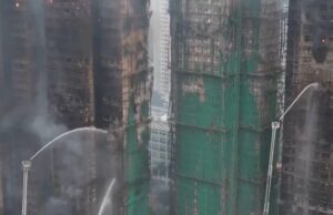 Número de mortos em incêndio em Hong Kong aumenta Número de mortos em incêndio em Hong Kong aumenta