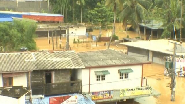 Número de mortos em inundações no Sri Lanka sobe para 132
