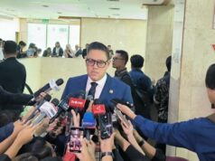 O DPR valoriza a estratégia diplomática militar do RI como desempenhando um papel na concretização da ordem mundial O DPR valoriza a estratégia diplomática militar do RI como desempenhando um papel na concretização da ordem mundial