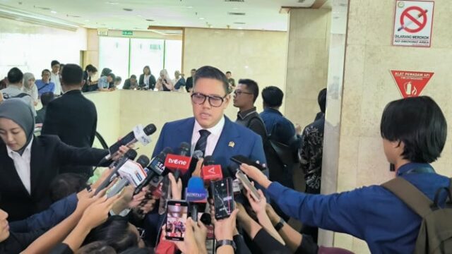 O DPR valoriza a estratégia diplomática militar do RI como desempenhando um papel na concretização da ordem mundial
