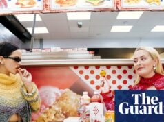 O Guia nº 218: Para a geração Z como eu, o YouTube não é um aplicativo ou site – é o pano de fundo para nossas vidas despertas O Guia nº 218: Para a geração Z como eu, o YouTube não é um aplicativo ou site – é o pano de fundo para nossas vidas despertas