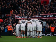 O Manchester United confirmou o XI inicial para enfrentar o Crystal Palace após a decisão de Lisandro Martinez ser tomada Senne Lammens jogando contra o Everton