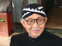 O Ministro Supremo Tedjowulan assume deveres provisórios para o rei de Surakarta, a sucessão de Paku Buwono XIII aguarda 40 dias O Ministro Supremo Tedjowulan assume deveres provisórios para o rei de Surakarta, a sucessão de Paku Buwono XIII aguarda 40 dias