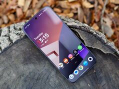 O OnePlus 15 é o telefone do momento, mas os fãs dos EUA terão que esperar O OnePlus 15 carregado