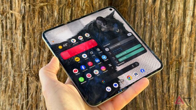 Google Pixel 10 Pro Fold comparado a um Pixel Fold original