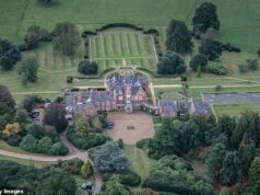 O Príncipe Eduardo paga aluguel de pimenta por sua mansão de 120 quartos em Surrey, Bagshot Park – assim como o acordo favorável de Andrew no Royal Lodge Edward, agora intitulado Duque de Edimburgo, mora em Bagshot Park (foto) e paga aluguel de pimenta pela mansão em Surrey desde 2007
