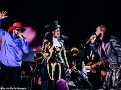 O artista de hip-hop Fugees, Pras Michel, é preso por 14 anos por canalizar milhões para Obama Pras Michel (foto à direita), 53 anos, foi considerado culpado de ter orquestrado o esquema ilegal de lobby estrangeiro para canalizar ilegalmente milhões de dólares em contribuições estrangeiras para a campanha de reeleição de Barack Obama em 2012.