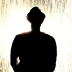 O autor de 'House of Leaves', Mark Z. Danielewski, sobre conjurar 'The Voice of the Mountain' para escrever seu faroeste de terror de 1.200 páginas, 'Tom's Crossing'