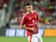 O ‘brilhante’ James Scanlon mostra do que é capaz com uma das tarefas mais impossíveis do futebol europeu ícone de correio