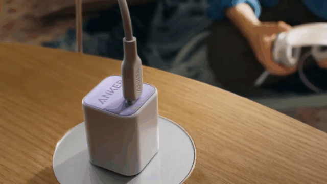 O carregador Anker compacto que levo para todo lugar agora 4