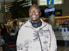 O comediante Eddie Kadi é o sétimo competidor a chegar à Austrália antes do lançamento de I’m A Celebrity O comediante Eddie Kadi foi o sétimo competidor a chegar à Austrália antes do lançamento de I'm A Celebrity na terça-feira