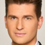 O correspondente da Fox News em Los Angeles, Bill Melugin, está indo para Washington