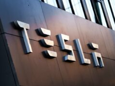 O criador do ‘DOGE Dividend’ teve Tesla retomado O criador do 'DOGE Dividend' teve Tesla retomado