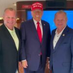 O deputado Troy Nehls, um aliado de Trump, não buscará a reeleição enquanto irmão gêmeo anuncia campanha para substituí-lo