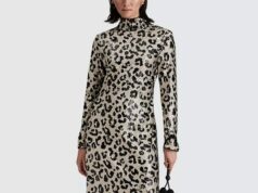 O deslumbrante vestido de lantejoulas da princesa Victoria da Suécia tem 50% de desconto na John Lewis – além de uma mini versão pronta para festa O deslumbrante vestido de lantejoulas da princesa Victoria da Suécia tem 50% de desconto na John Lewis - além de uma mini versão pronta para festa