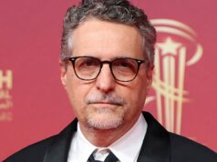 O diretor de ‘O Agente Secreto’, Kleber Mendonça Filho, diz que Hollywood deve ‘traçar um limite’ com o streaming se ‘querem manter o cinema vivo’ O diretor de 'O Agente Secreto', Kleber Mendonça Filho, diz que Hollywood deve 'traçar um limite' com o streaming se 'querem manter o cinema vivo'