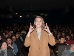 O diretor do ‘Cinema Jazireh’, Gozde Kural, apresenta o drama do despertar sexual inspirado em Almodóvar, ‘G-Spot of My Soul’, série de documentos de futebol (EXCLUSIVO) O diretor do 'Cinema Jazireh', Gozde Kural, apresenta o drama do despertar sexual inspirado em Almodóvar, 'G-Spot of My Soul', série de documentos de futebol (EXCLUSIVO)