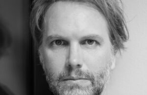 O diretor e dramaturgo de ‘O Pai’, Florian Zeller, ingressa na prestigiada Sociedade Literária Francesa, Académie Française O diretor e dramaturgo de 'O Pai', Florian Zeller, ingressa na prestigiada Sociedade Literária Francesa, Académie Française