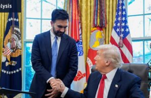 O estranho casal Trump e Mamdani cantam a mesma partitura em um encontro notável A realidade é: o par precisa um do outro. Trump está a ser criticado pelo custo de vida e Mamdani deve proteger o financiamento federal da sua cidade.