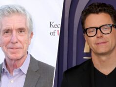 O ex-apresentador do ‘DWTS’ Tom Bergeron pede desculpas a Bobby Bones pelos comentários sobre sua vitória na 27ª temporada O
