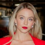 GettyImages-2219551640 Sydney Sweeney irreconhecível em nova foto como a boxeadora Christy Martin