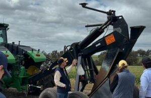 O grupo se concentra em fornecer pesquisas relevantes para beneficiar diretamente os produtores O grupo se concentra em fornecer pesquisas relevantes para beneficiar diretamente os produtores