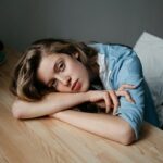 A fibromialgia é real. A dor não é imaginada. A exaustão pode ser avassaladora e o impacto na vida das pessoas é devastador (foto colocada por modelo)