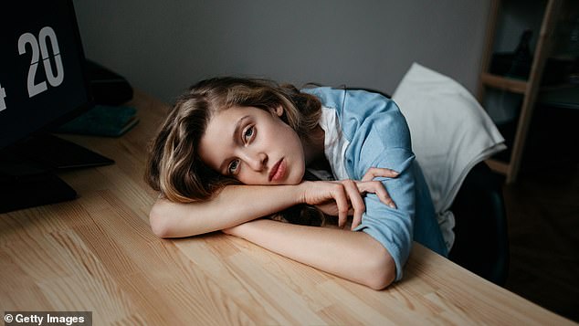 O guia definitivo do médico para curar a fibromialgia cruel: A fibromialgia é real. A dor não é imaginada. A exaustão pode ser avassaladora e o impacto na vida das pessoas é devastador (foto colocada por modelo)