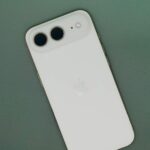 O iPhone Air de segunda geração pode ter duas câmeras (renderização mostrada)