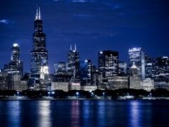 O imposto por aposta de Illinois desencadeia um declínio acentuado nas apostas, intensificando as preocupações da indústria Horizonte da cidade de Chicago à noite. O imposto por aposta de Illinois desencadeia um declínio acentuado nas apostas, intensificando as preocupações da indústria