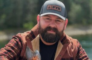 O influenciador alimentar Michael Duarte foi baleado pela polícia antes de morrer: relatório Quem é Michael Duarte Conheça o falecido influenciador alimentar conhecido como FoodWithBearHands