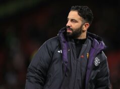 O jogador do Man Utd que foi ‘uma perda de tempo’ contra o Everton tem um substituto claro, mas Amorim não o usará Matthijs de Ligt e Luke Shaw do Manchester United durante a partida da Premier League entre Manchester United e Everton em Old Trafford em 24 de novembro de 2025