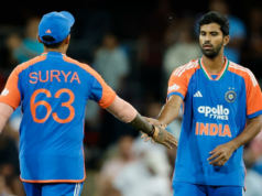 O lance de três postigos de Washington Sundar ajuda a Índia a vencer por 48 corridas O lance de três postigos de Washington Sundar ajuda a Índia a vencer por 48 corridas